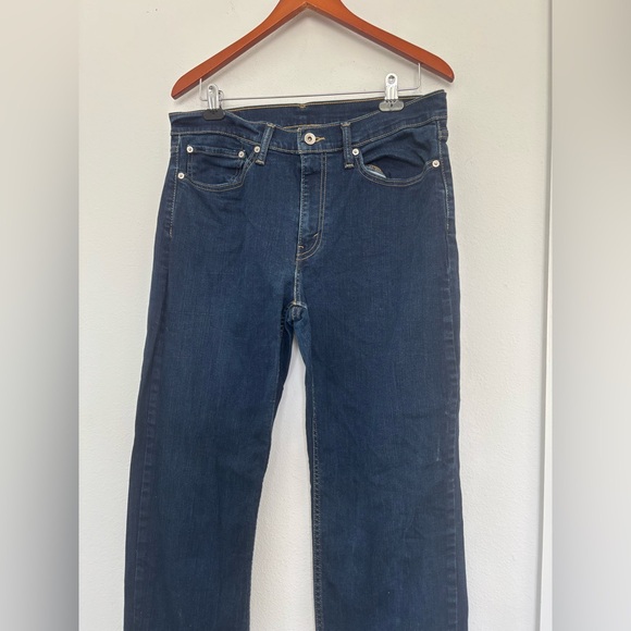 LEVI’S DARK WASH MENS STRAIGHT LEG JEANS SZ 34 X 34 - Picture 2 of 8